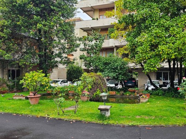 appartamento in vendita a Firenze in zona Campo di Marte