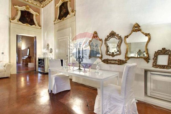 appartamento in vendita a Firenze in zona Centro Santa Croce