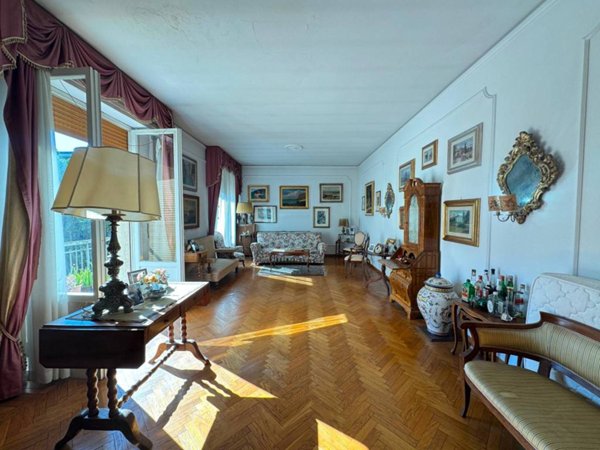 appartamento in vendita a Firenze in zona Campo di Marte
