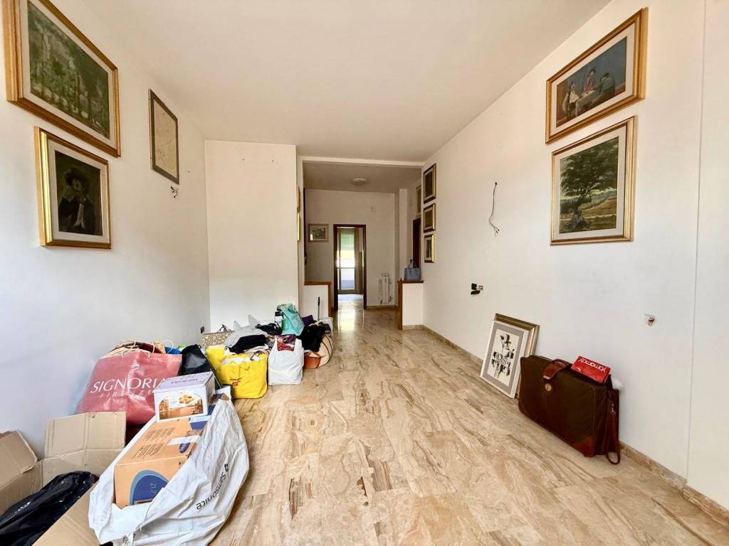 appartamento in vendita a Firenze in zona Isolotto
