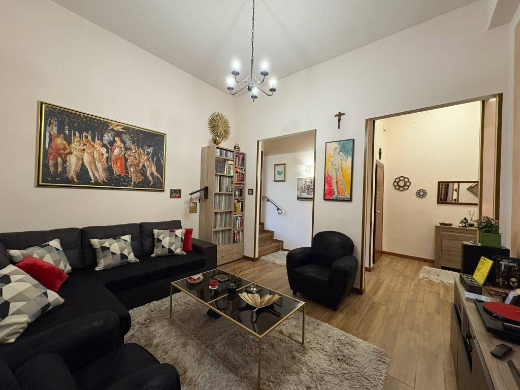 appartamento in vendita a Firenze in zona Soffiano