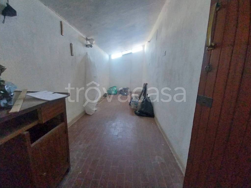 locale commerciale in vendita a Firenze in zona San Gaggio