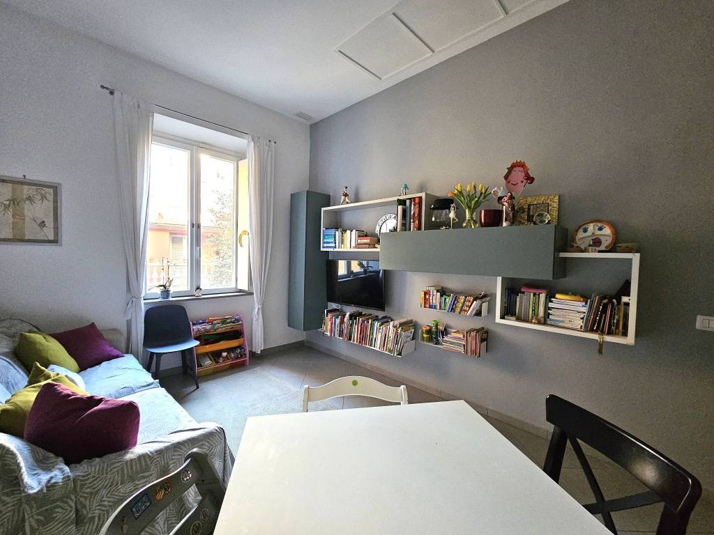 appartamento in vendita a Firenze in zona Campo di Marte