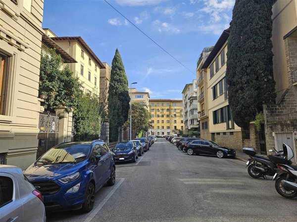 appartamento in vendita a Firenze