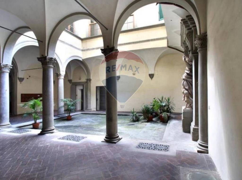 appartamento in vendita a Firenze in zona Centro Duomo