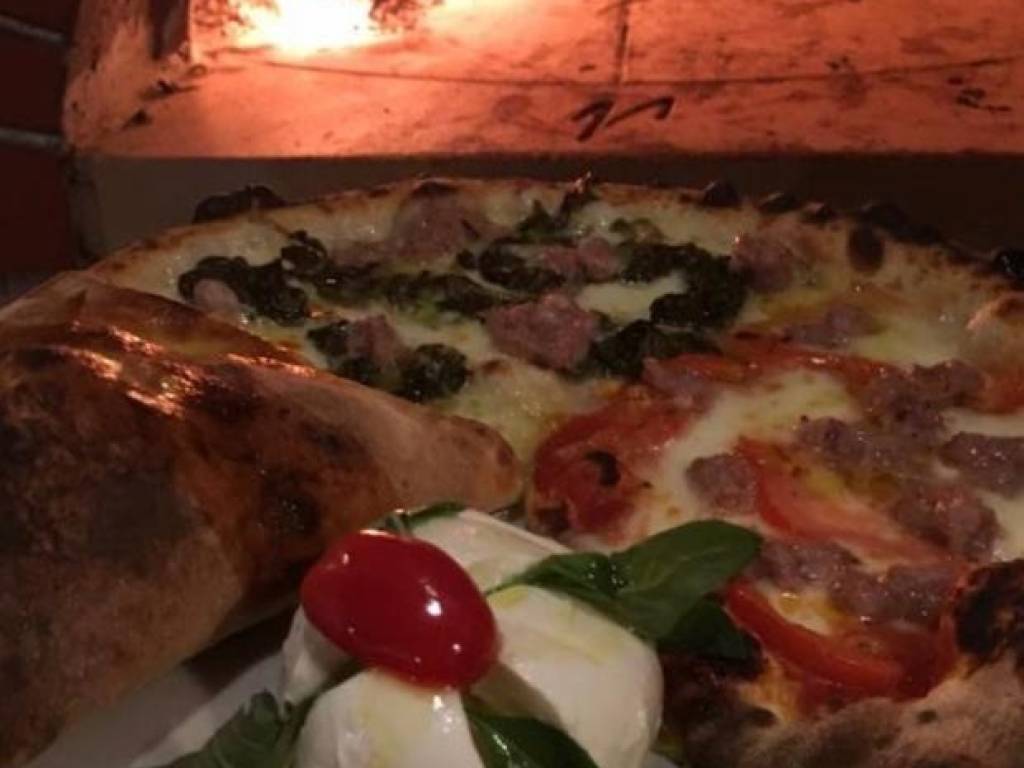 negozio in vendita a Firenze in zona Le Cure