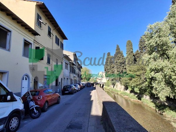 appartamento in vendita a Firenze in zona Campo di Marte