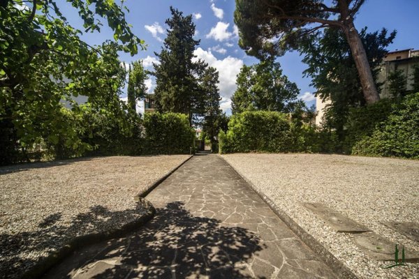 appartamento in vendita a Firenze in zona Careggi