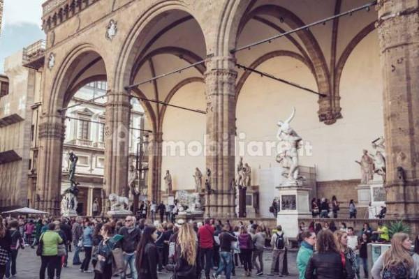 appartamento in vendita a Firenze in zona Centro Santa Croce