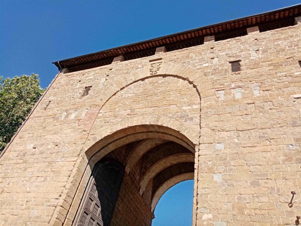 negozio in vendita a Firenze in zona Centro San Frediano