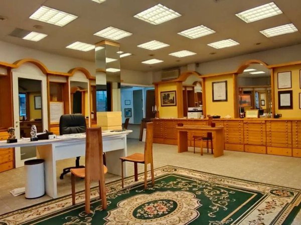 negozio in vendita a Firenze in zona Isolotto