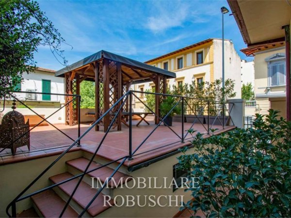 appartamento in vendita a Firenze in zona Campo di Marte