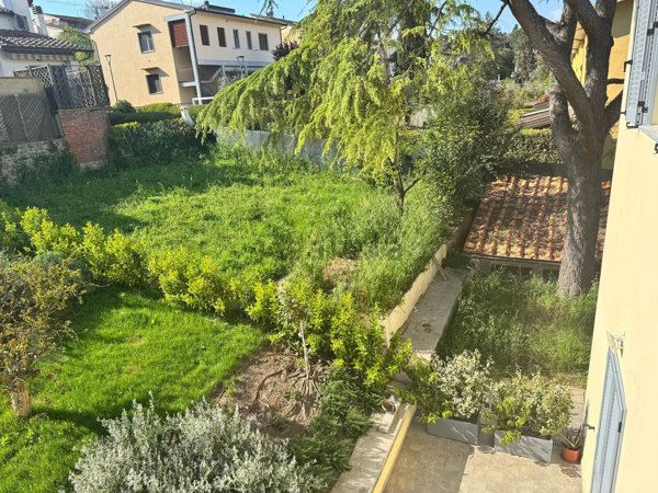 casa indipendente in vendita a Firenze in zona Galluzzo