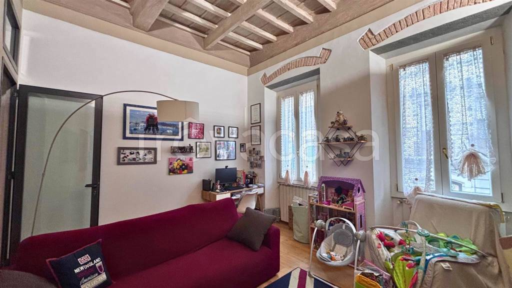 appartamento in vendita a Firenze in zona Centro Santa Maria Novella