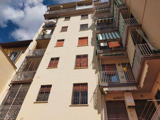 appartamento in vendita a Firenze in zona Campo di Marte