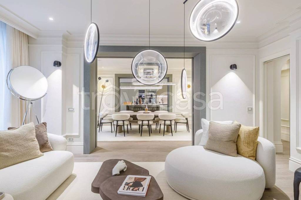 appartamento in vendita a Firenze in zona Centro Santa Maria Novella