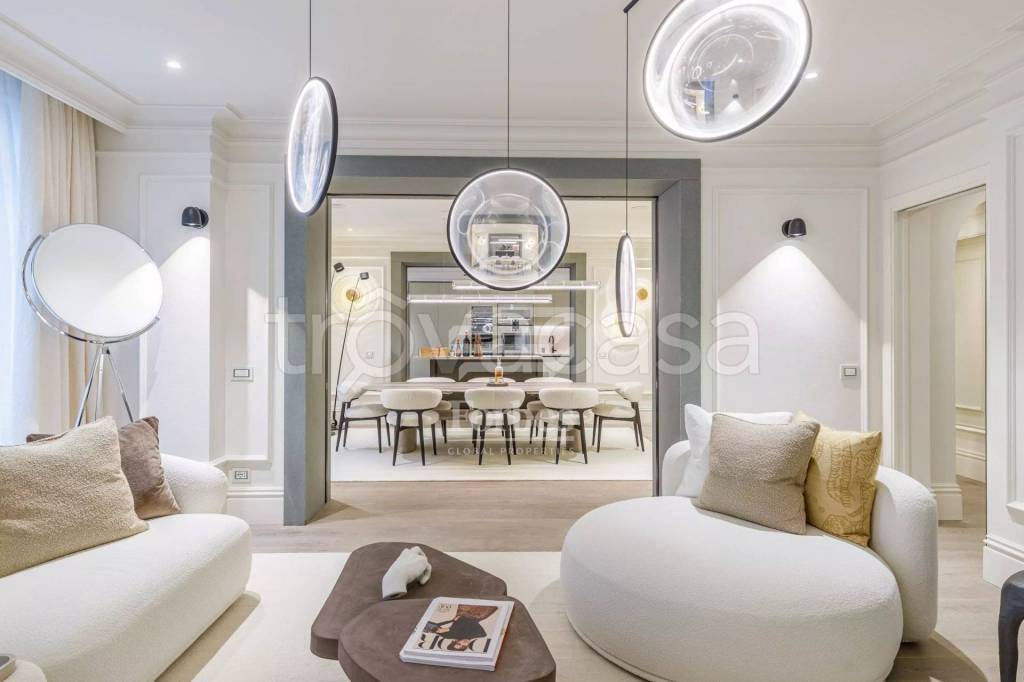 appartamento in vendita a Firenze in zona Centro Santa Maria Novella