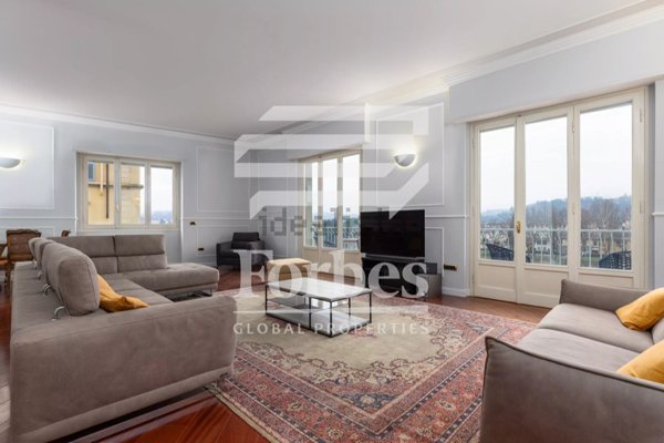 appartamento in vendita a Firenze in zona Centro Santa Maria Novella