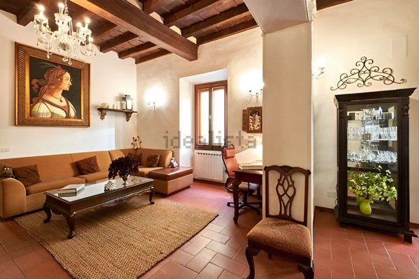 appartamento in vendita a Firenze in zona Centro Santa Croce