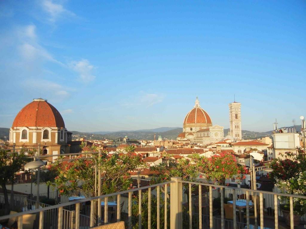 negozio in vendita a Firenze in zona Centro San Frediano