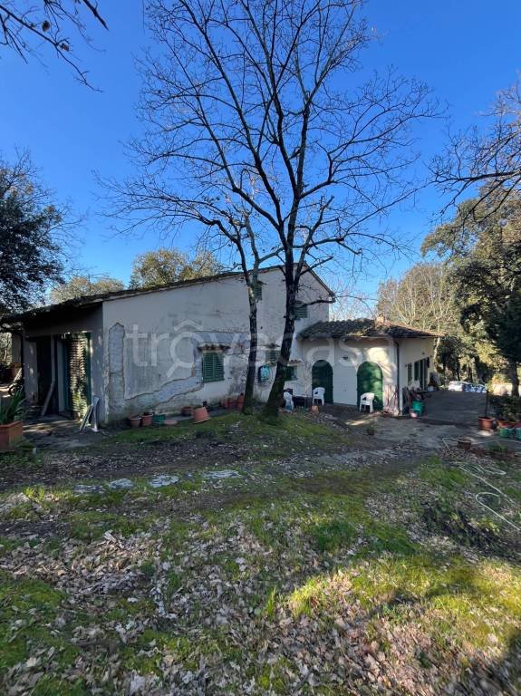 casa indipendente in vendita a Firenze