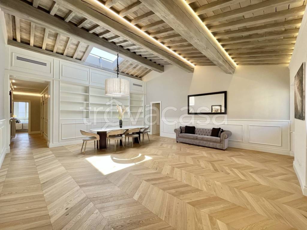 appartamento in vendita a Firenze in zona Centro San Frediano