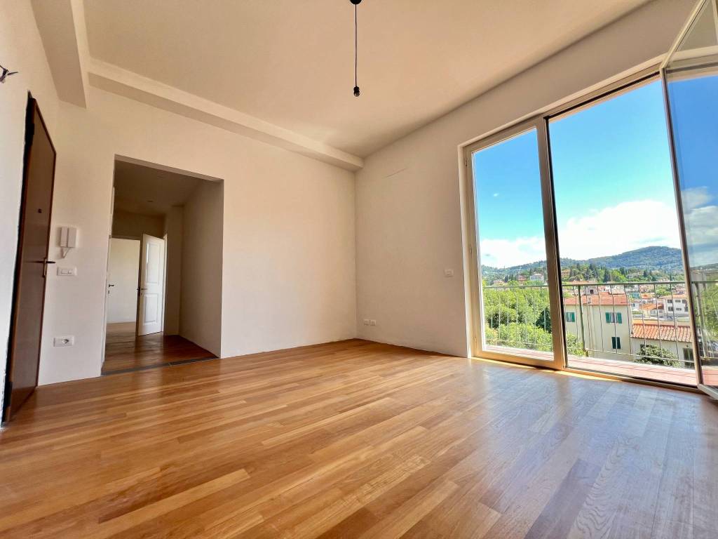 appartamento in vendita a Firenze in zona Campo di Marte
