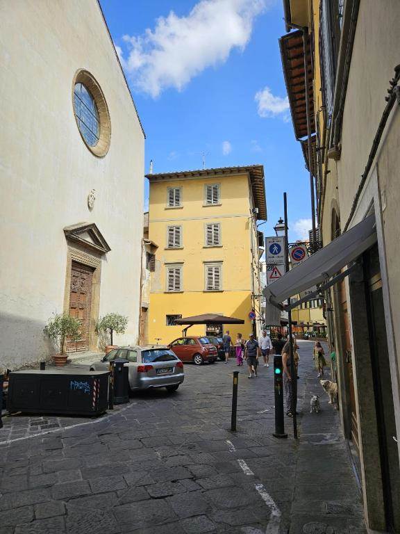 ufficio in vendita a Firenze in zona Centro San Niccolò