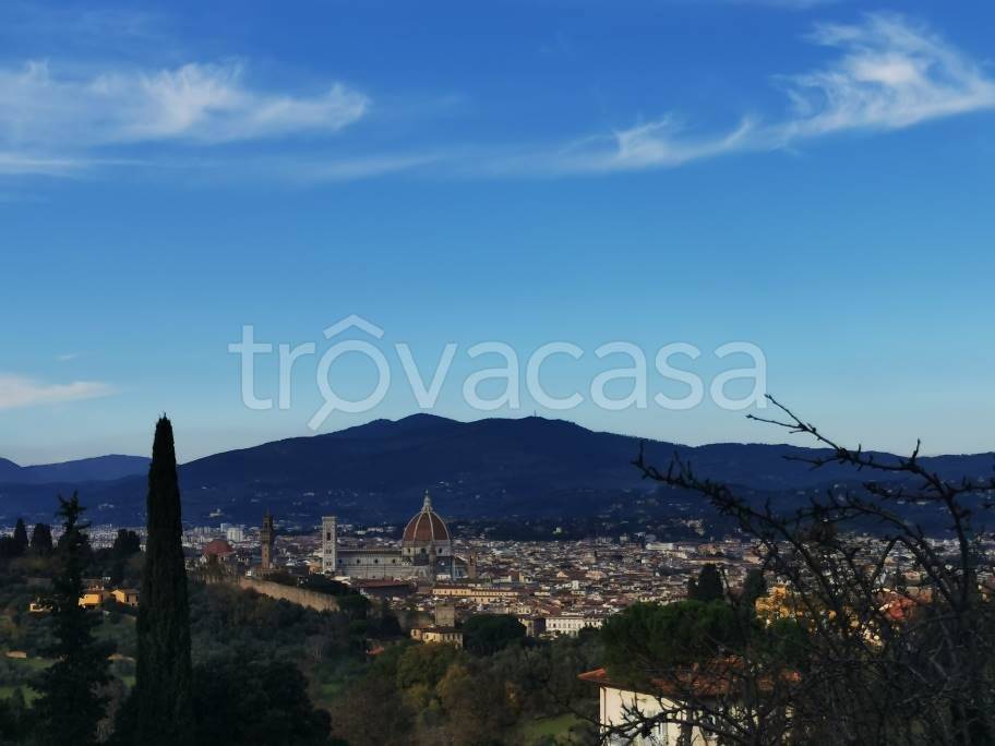 appartamento in vendita a Firenze in zona Statuto