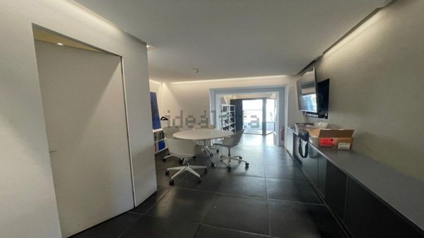ufficio in vendita a Firenze in zona Centro San Niccolò