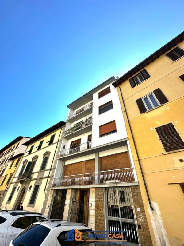 appartamento in vendita a Firenze in zona Campo di Marte