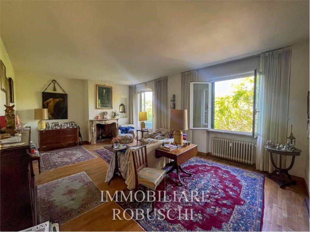 appartamento in vendita a Firenze in zona Campo di Marte