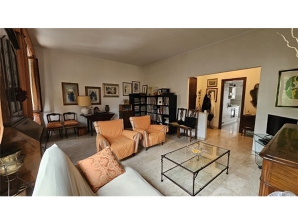appartamento in vendita a Firenze in zona Statuto