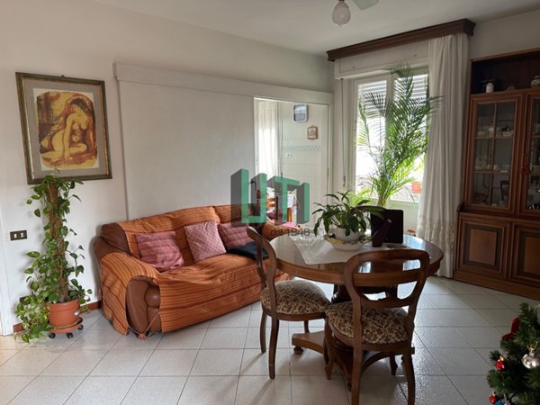 appartamento in vendita a Firenze in zona Isolotto