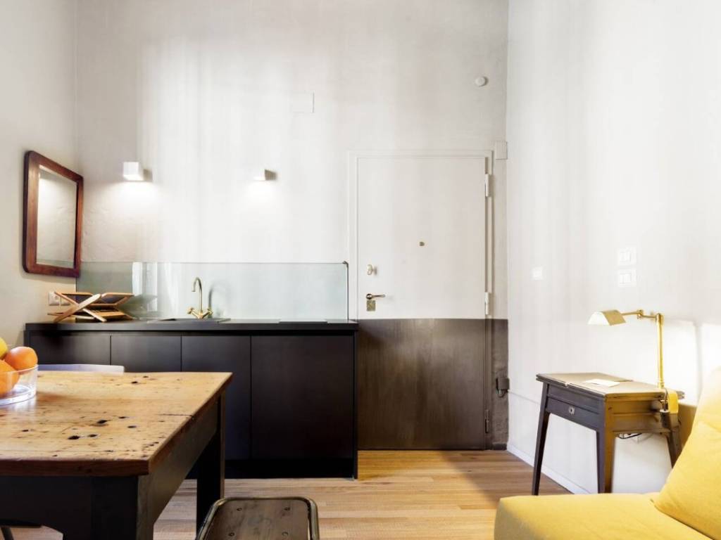 locale commerciale in vendita a Firenze in zona Campo di Marte