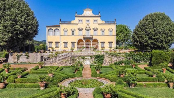 casa indipendente in vendita a Firenze in zona Soffiano