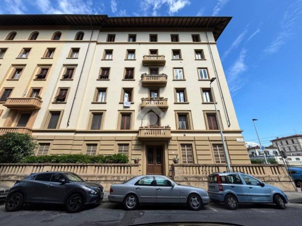 appartamento in vendita a Firenze in zona Le Cure