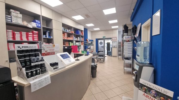 negozio in vendita a Firenze in zona Careggi
