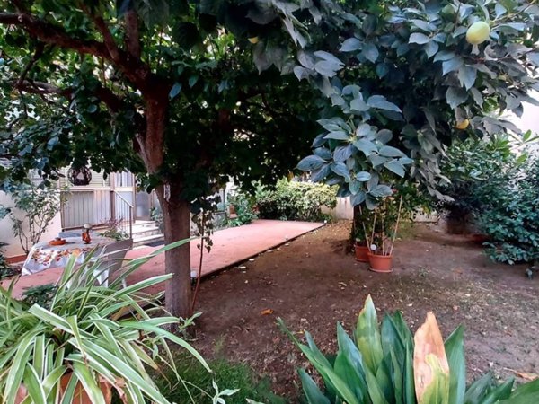 appartamento in vendita a Firenze in zona Campo di Marte