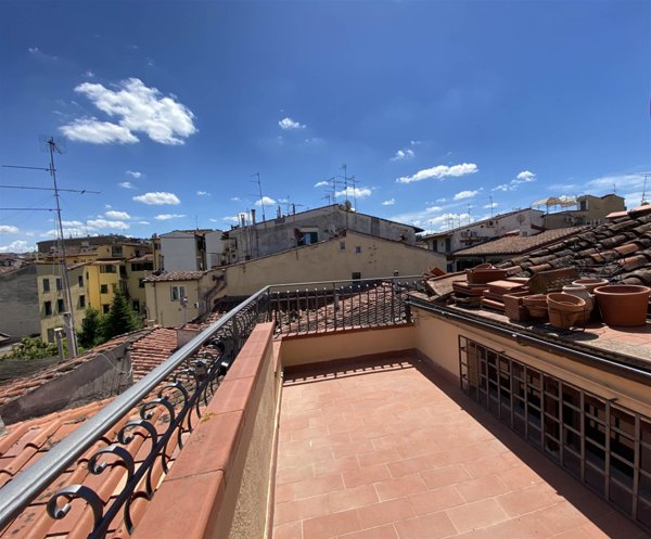 appartamento in vendita a Firenze in zona Centro San Frediano