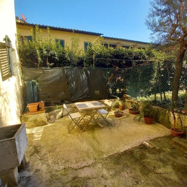 appartamento in vendita a Firenze in zona Galluzzo