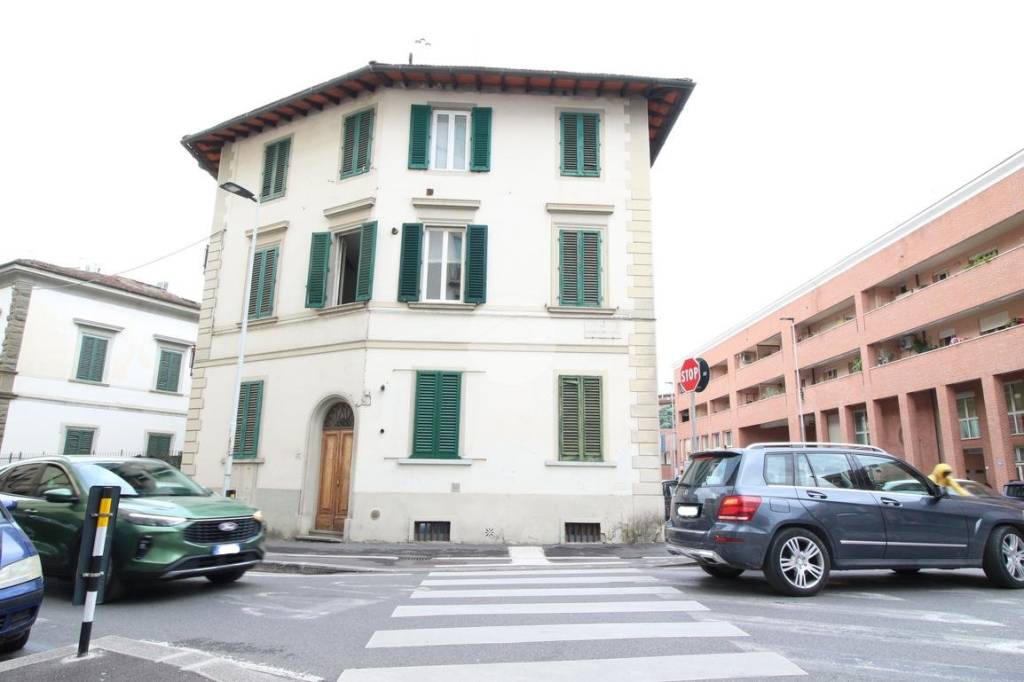 appartamento in vendita a Firenze in zona Coverciano