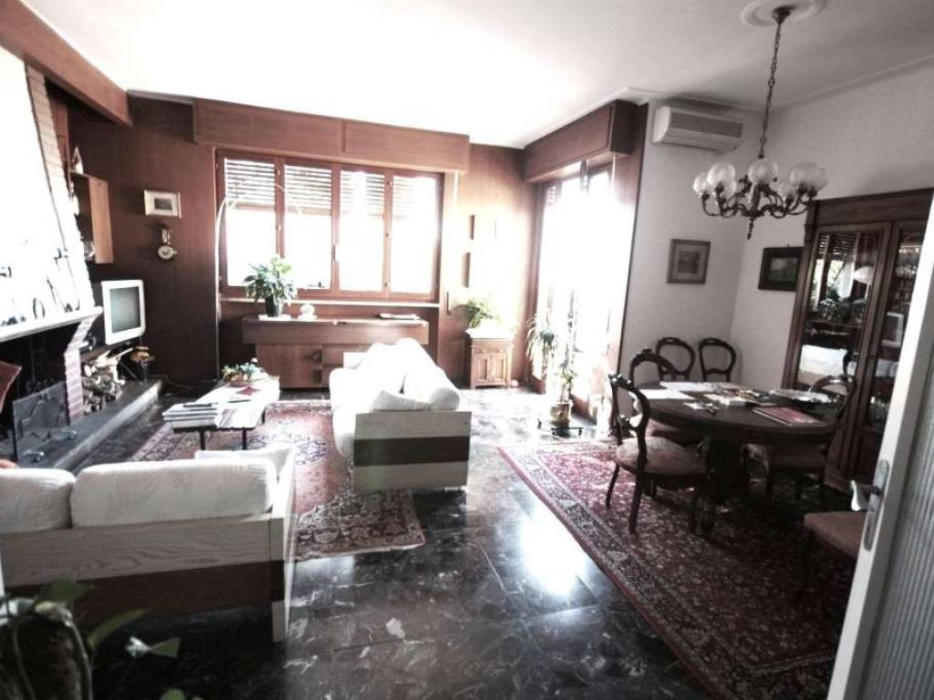 appartamento in vendita a Firenze in zona Settignano