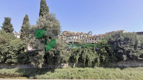 appartamento in vendita a Firenze in zona Settignano