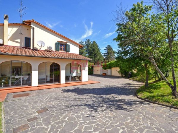 casa indipendente in vendita a Firenze