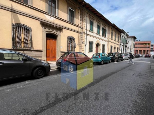 appartamento in vendita a Firenze in zona Coverciano