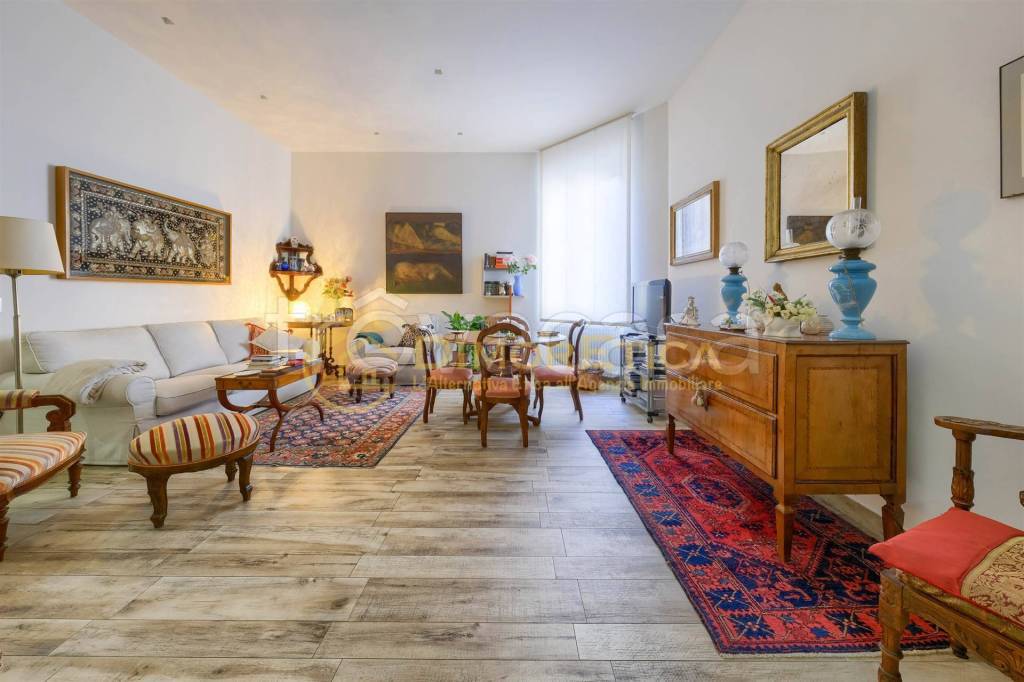 appartamento in vendita a Firenze in zona Campo di Marte