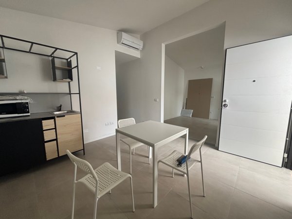 casa indipendente in vendita a Firenze in zona Isolotto