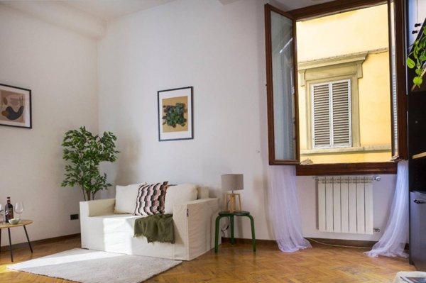 appartamento in vendita a Firenze in zona Centro Santa Maria Novella