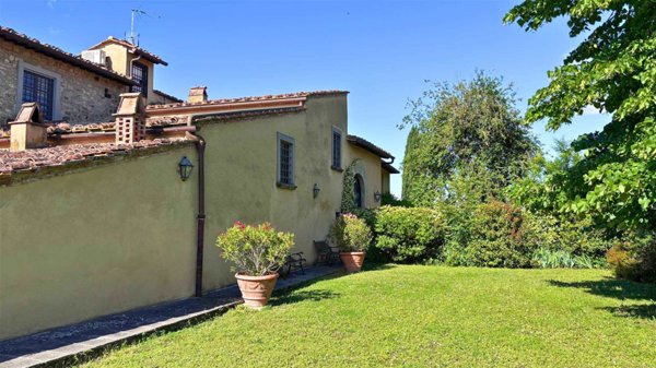 appartamento in vendita a Firenze in zona Galluzzo